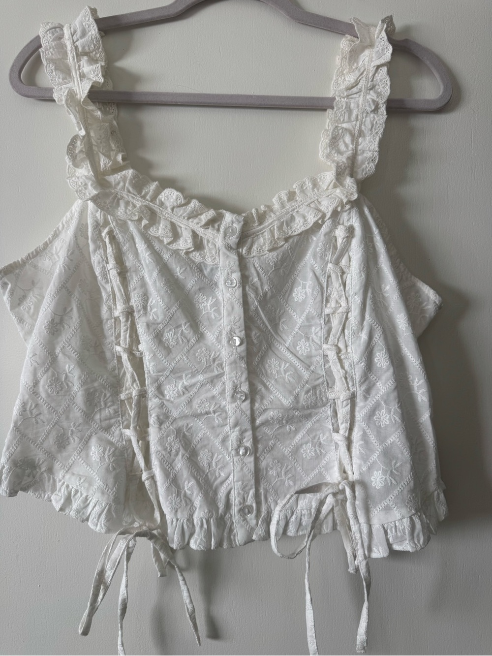 White Ruffled Eyelet Button-Front Women’s Tank Top